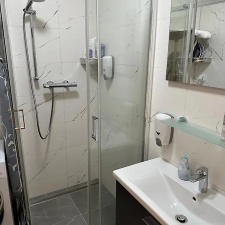 Sunny House Two * ברטיסלאבה